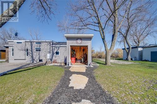 981 County Road 2 Unit# 725, Lakeshore, ON - Outdoor