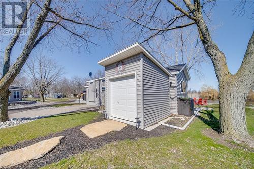 981 County Road 2 Unit# 725, Lakeshore, ON - Outdoor