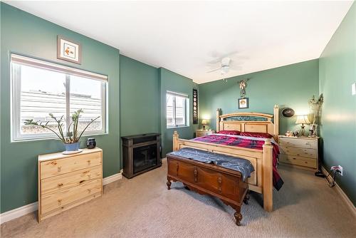999 Lakeshore Road, Haldimand County, ON - Indoor Photo Showing Bedroom
