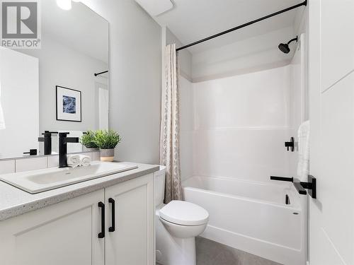 7735 Okanagan Boulevard Unit# 35, Vernon, BC - Indoor Photo Showing Bathroom