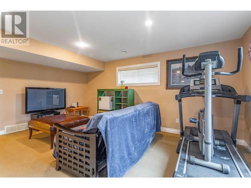 614 South Crest Drive, Kelowna, BC - Indoor Photo Showing Gym Room