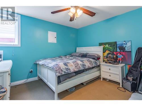 614 South Crest Drive, Kelowna, BC - Indoor Photo Showing Bedroom