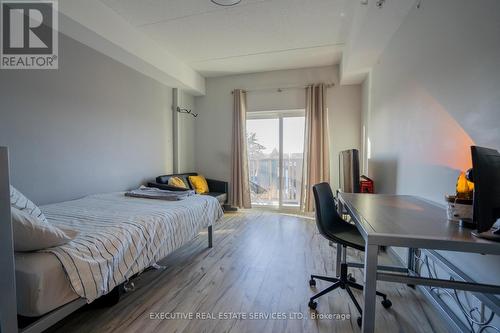 408 - 77 Leland Street, Hamilton, ON - Indoor Photo Showing Bedroom