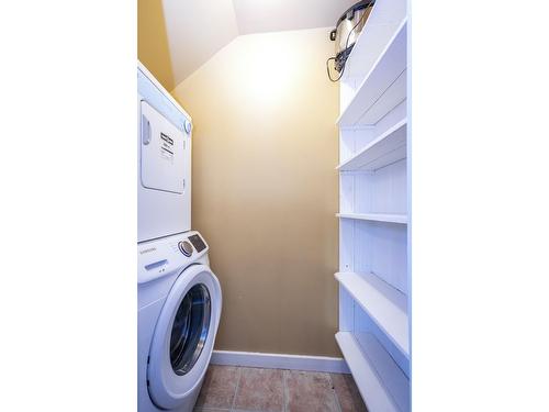 116 Vernon Street, Nelson, BC - Indoor Photo Showing Laundry Room