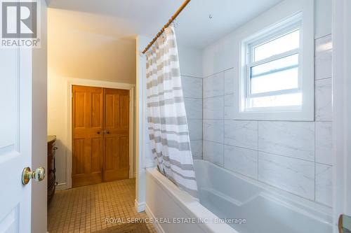 247 Ball St, Cobourg, ON - Indoor Photo Showing Bathroom
