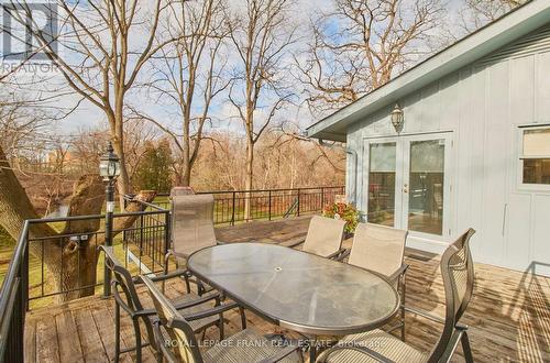 14 Valley Crt, Whitby, ON - Outdoor With Deck Patio Veranda