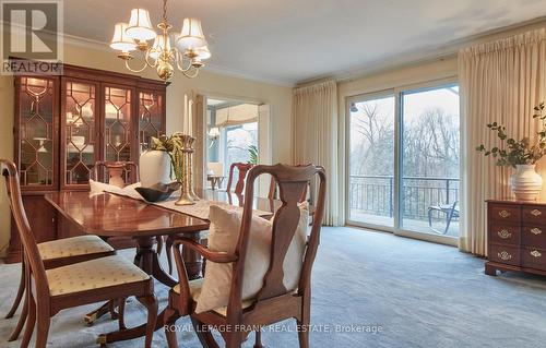 14 Valley Crt, Whitby, ON - Indoor Photo Showing Dining Room