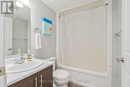 #413 -7 Kay Cres, Guelph, ON - Indoor Photo Showing Bathroom