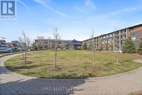 #413 -7 Kay Cres, Guelph, ON - Outdoor