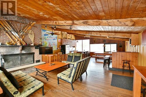 163 Tyrolean Lane, Blue Mountains, ON - Indoor With Fireplace