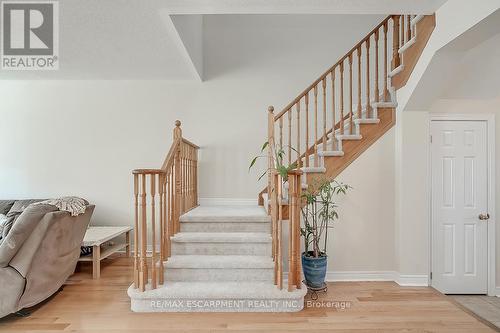 #43 -2019 Trawden Way, Oakville, ON - Indoor Photo Showing Other Room