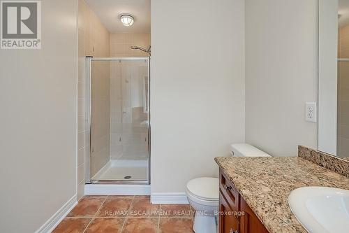 #43 -2019 Trawden Way, Oakville, ON - Indoor Photo Showing Bathroom