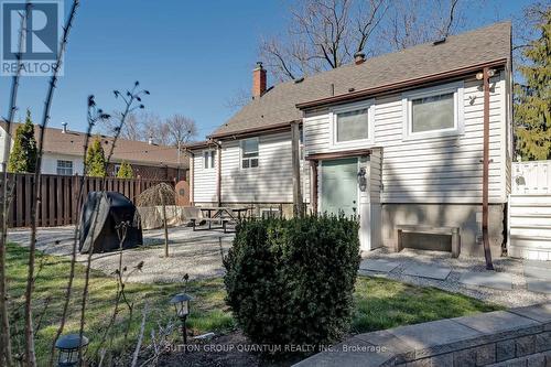 1896 Balsam Ave, Mississauga, ON - Outdoor