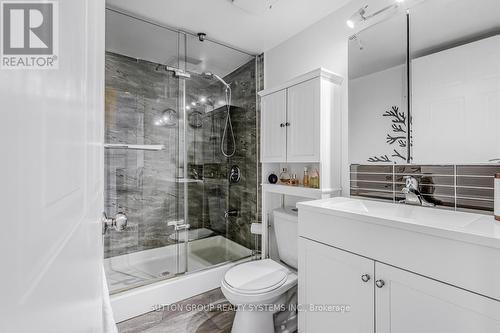 #903 -25 Fairview Rd W, Mississauga, ON - Indoor Photo Showing Bathroom