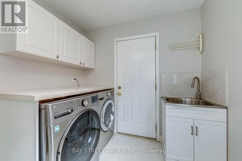1152 Montrose Abbey Dr, Oakville, ON - Indoor Photo Showing Laundry Room