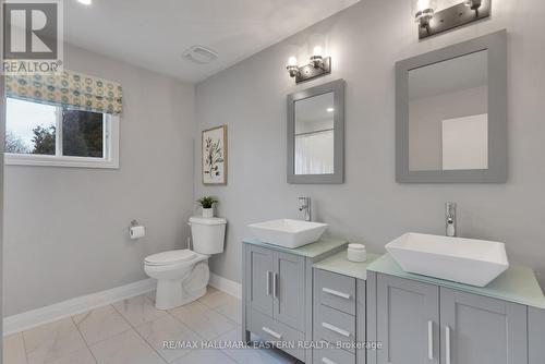 #185 -5193 Cook Rd, Hamilton Township, ON - Indoor Photo Showing Bathroom
