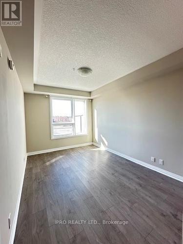 #109 -1105 Leger Way, Milton, ON - Indoor Photo Showing Other Room