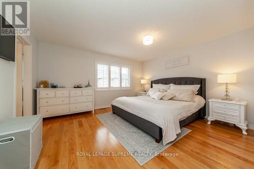 43 Hoard Ave N, New Tecumseth, ON - Indoor Photo Showing Bedroom