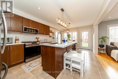43 Hoard Ave N, New Tecumseth, ON - Indoor Photo Showing Kitchen