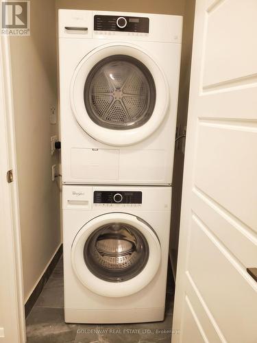 326 - 25 Water Walk Drive, Markham, ON - Indoor Photo Showing Laundry Room