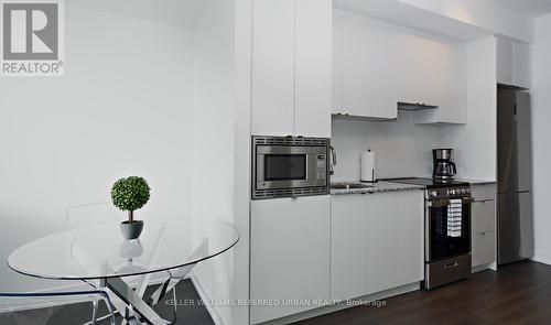 #1905 -49 East Liberty St, Toronto, ON - Indoor Photo Showing Kitchen