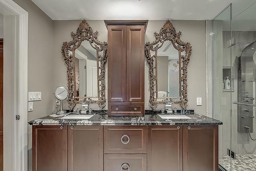 174 Mountain Park Avenue|Unit #5W, Hamilton, ON - Indoor Photo Showing Bathroom