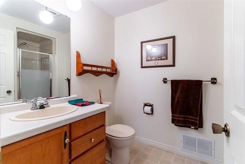 47 Winter Way, Brantford, ON - Indoor Photo Showing Bathroom