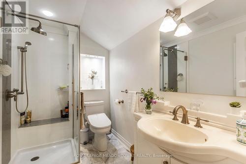 152 Confederation Street, Halton Hills, ON - Indoor Photo Showing Bathroom