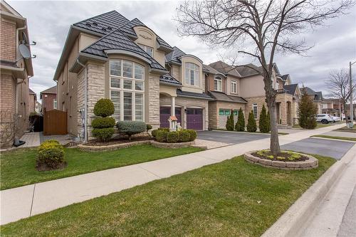 4220 Cole Crescent, Burlington, ON - Outdoor With View