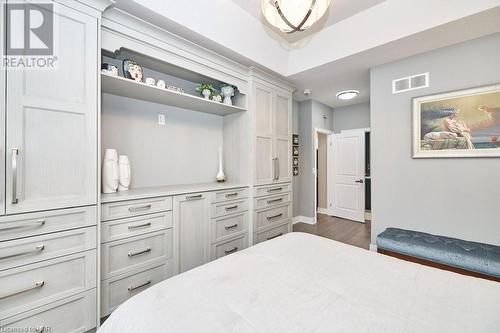 6 Prospect Lane, Niagara-On-The-Lake, ON - Indoor Photo Showing Bedroom
