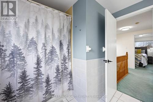 360 Eulalie Ave, Oshawa, ON - Indoor Photo Showing Bathroom