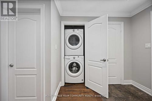 975 Gorham St, Newmarket, ON - Indoor Photo Showing Laundry Room