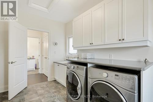 8 Morgan Dr, Oro-Medonte, ON - Indoor Photo Showing Laundry Room