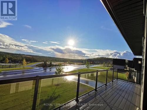8 Morgan Dr, Oro-Medonte, ON - Outdoor With Balcony With View