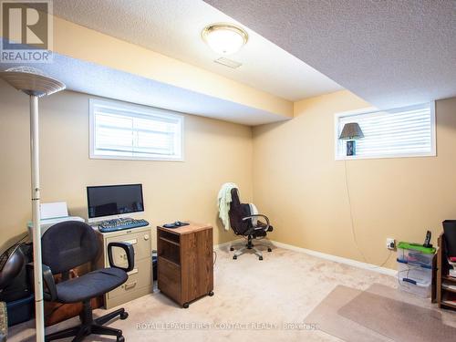 118 Silver Birch Ave, Wasaga Beach, ON - Indoor Photo Showing Office