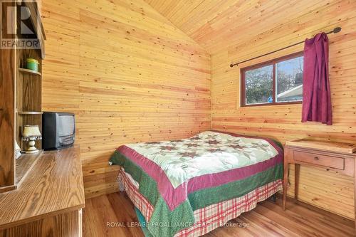 #11 -422 Island View Rd, Alnwick/Haldimand, ON - Indoor Photo Showing Bedroom