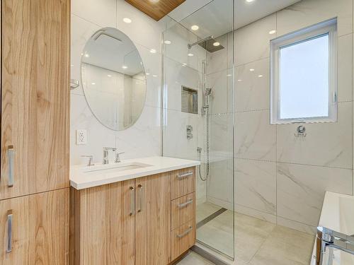 Bathroom - 5253 Rue Canon, Longueuil (Saint-Hubert), QC - Indoor Photo Showing Bathroom