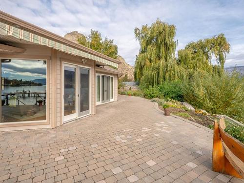 17019 Lakeshore Drive, Summerland, BC - Outdoor With Exterior