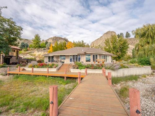 17019 Lakeshore Drive, Summerland, BC - Outdoor