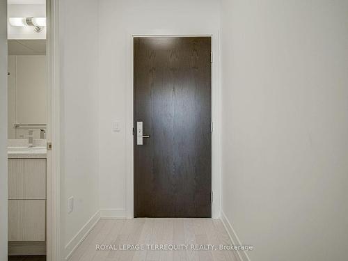 2308-330 Richmond St W, Toronto, ON - Indoor Photo Showing Other Room