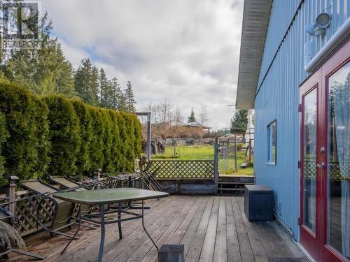 3527 Padgett Rd, Powell River, BC - Outdoor With Deck Patio Veranda With Exterior