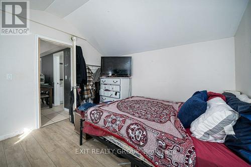99 South John Street, Belleville, ON - Indoor Photo Showing Bedroom