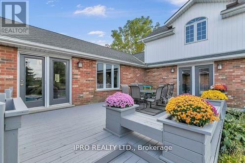 7676 Leslie Rd W, Puslinch, ON - Outdoor With Deck Patio Veranda With Exterior