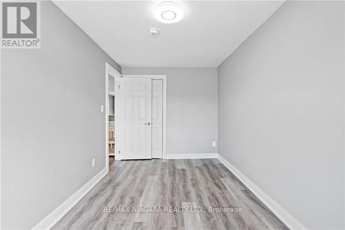 80 Page St, St. Catharines, ON - Indoor Photo Showing Other Room