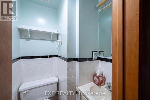 296 Hastings St, North Middlesex, ON - Indoor Photo Showing Bathroom