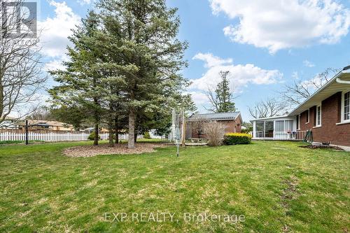 296 Hastings St, North Middlesex, ON - Outdoor