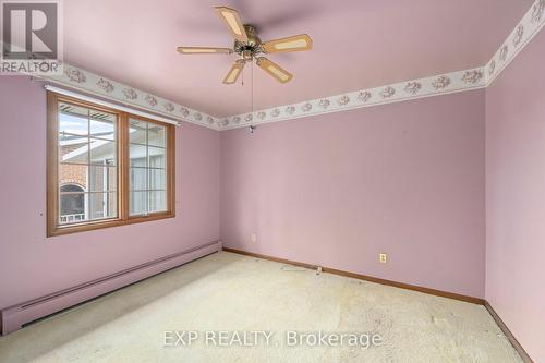 296 Hastings St, North Middlesex, ON - Indoor Photo Showing Other Room