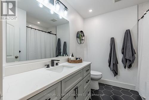 167 Mcleod Street, North Middlesex, ON - Indoor Photo Showing Bathroom