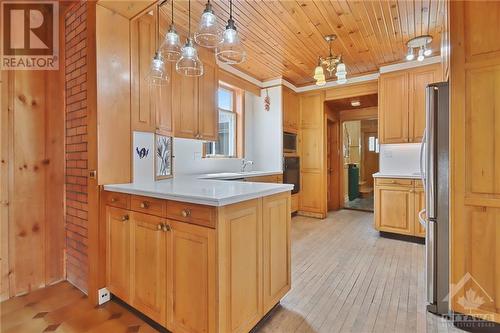 159 Country Street, Almonte, ON - Indoor Photo Showing Kitchen