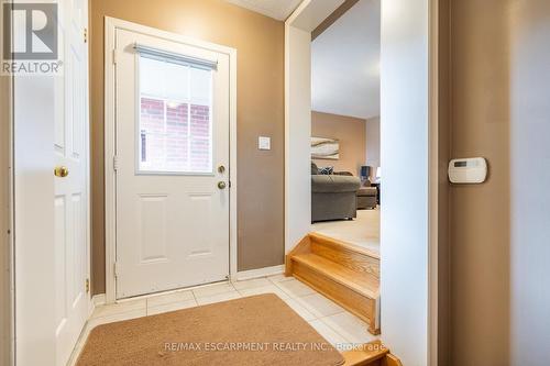 104 Burke St, Hamilton, ON - Indoor Photo Showing Other Room